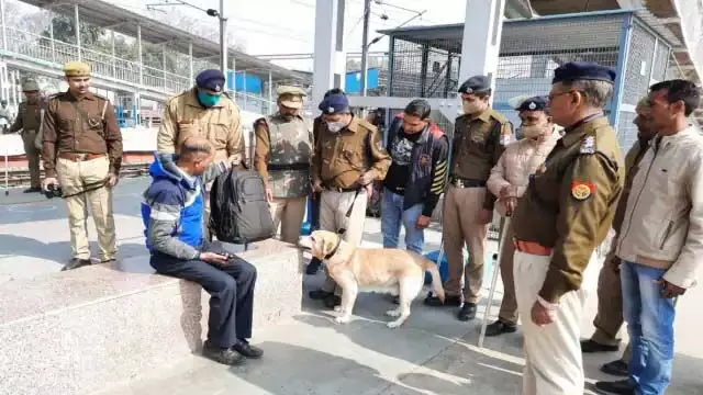 यूपी-उत्तराखंड के कई रेलवे स्टेशनों को बम से उड़ाने की धमकी, खत में जैश-ए-मुहम्मद का नाम