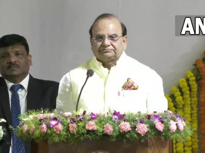 दिल्ली के 22वें उपराज्यपाल बनें विनय कुमार सक्सेना, न्यायाधीश विपिन सांघी ने दिलाई पद एवं गोपनीयता की शपथ