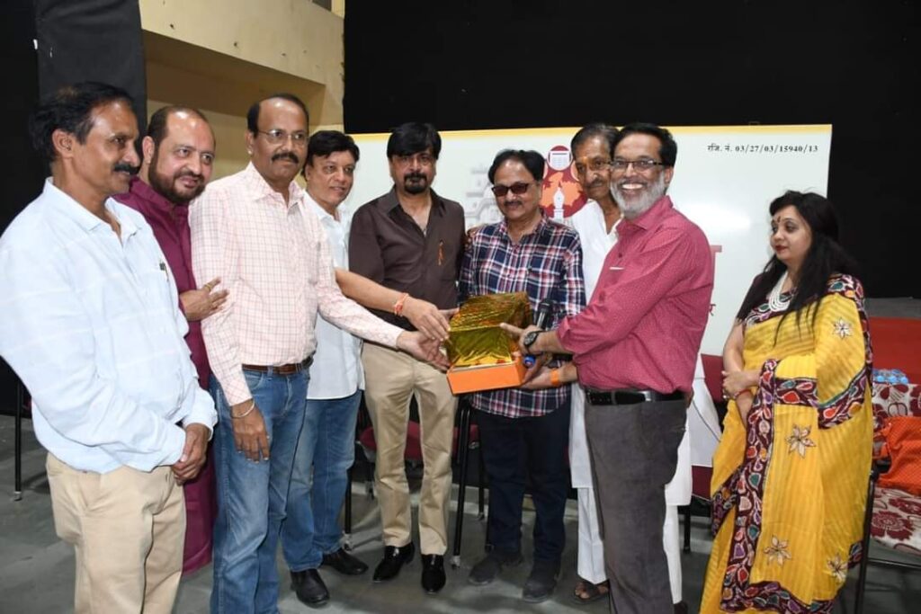 बहुमुखी प्रतिभा के धनी हैं आज के दौर के बच्चे- प्रसिद्ध कार्टूनिस्ट देवेन्द्र शर्मा