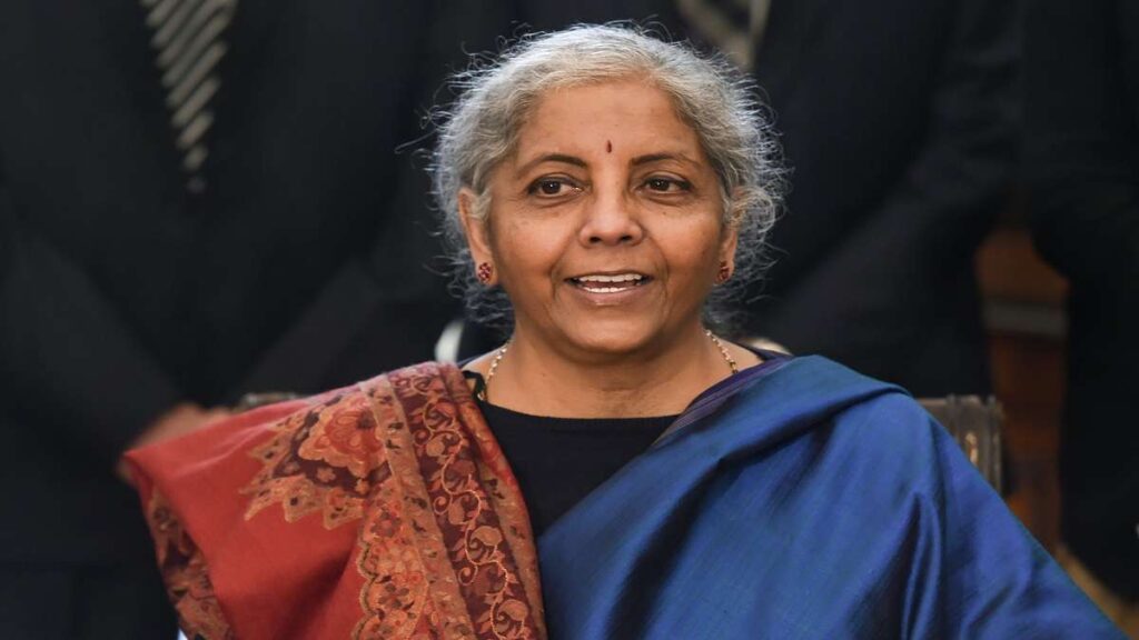 जमरानी बांध की समस्या को लेकर वित्त मंत्री निर्मला सीतारमण से मिले केंद्रीय मंत्री अजय भट्ट