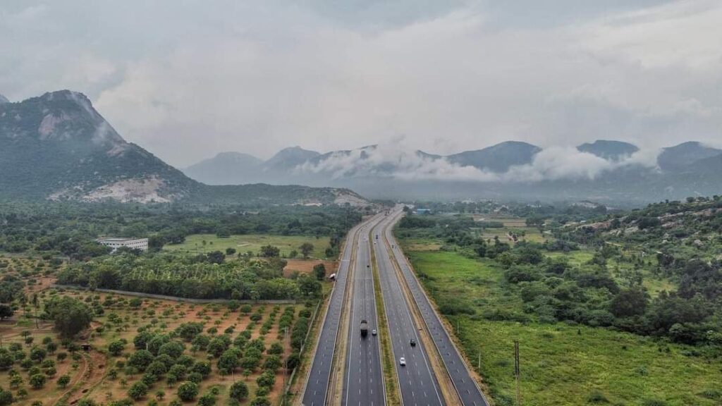 आंध्र प्रदेश में चित्तूर से मल्लावरम तक राष्ट्रीय राजमार्ग -140 को छह लेन बनाने की परियोजना 30 सितंबर 2022 तक पूरी हो जाएगी