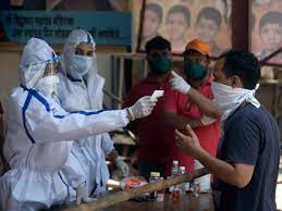 एक बार फिर बढ़ रही कोरोना की रफ्तार, ना बुढें ना जवान अब इन्हें बना रहा अपना शिकार