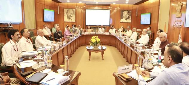 केन्द्रीय गृह मंत्री अमित शाह ने दिल्ली में उच्चस्तरीय बैठक कर आगामी मानसून में बाढ़ से निपटने की समग्र तैयारियों की समीक्षा की