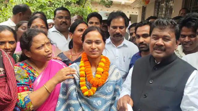 झारखंड उपचुनाव: मांडर में कांग्रेस उम्मीदवार शिल्पी नेहा तिर्की जीतीं, बीजेपी को मिली हार