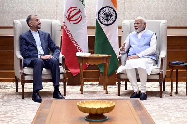 ईरान इस्लामी गणराज्य के विदेश मंत्री ने प्रधानमंत्री मोदी से की मुलाकात