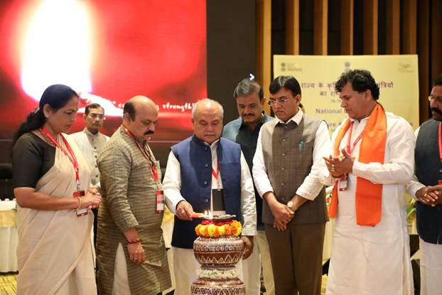 गांवों में बैठे छोटे किसानों के जीवन में तब्दीली लाने के लिए मिलकर काम करें – श्री तोमर