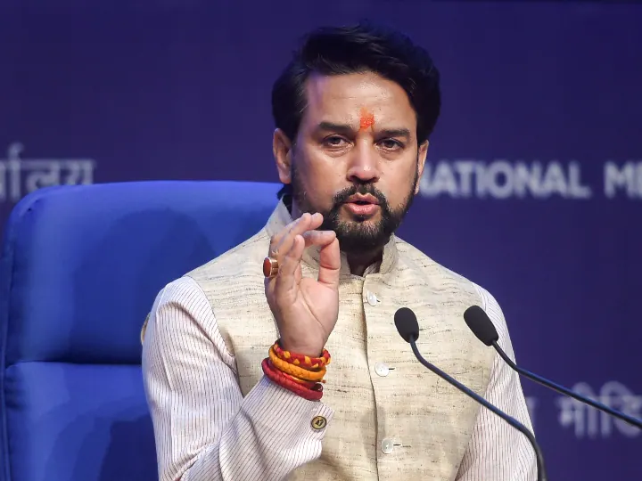 यदि गलत धारणा बनायी जा रही हो, तो मीडिया को आत्मनिरीक्षण की जरूरत : केंद्रीय मंत्री अनुराग ठाकुर