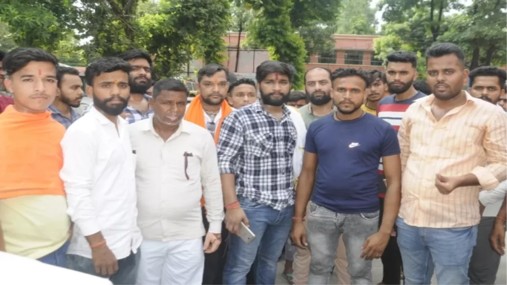 यूपी के सहारनपुर में बजरंगदल कार्यकर्ता पर धारदार हथियार से हमला