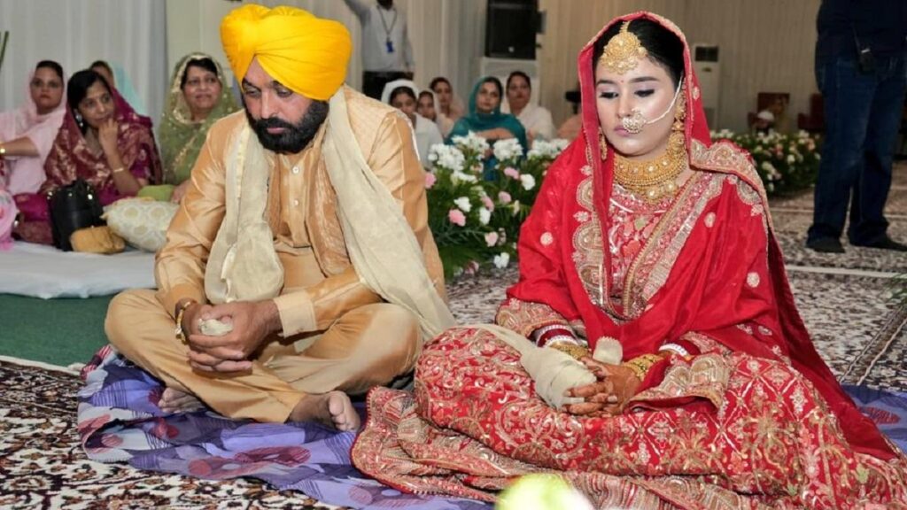 पंजाब के सीएम भगवंत मान ने गुरप्रीत से की दूसरी शादी, सीएम केजरीवाल ने निभाईं पिता की रस्में