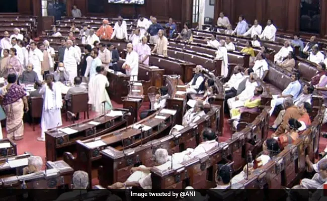 राज्यसभा में गतिरोध बरकरार, तीन सदस्य निलंबित
