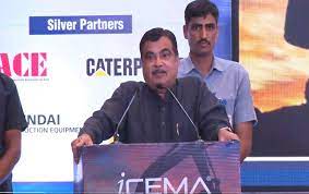 ऑटोमोबाइल क्षेत्र में भारतीय ऑटोमोटिव अनुसंधान संगठन-एआरएआई की तरह भविष्य की योजना बनाना बहुत महत्वपूर्ण है- नितिन गडकरी