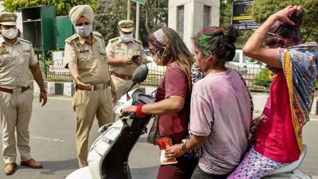 बिना PUC सर्टिफिकेट के वाहन चलाना पड़ेगा महंगा, 10,000 रुपये का कटेगा चालान