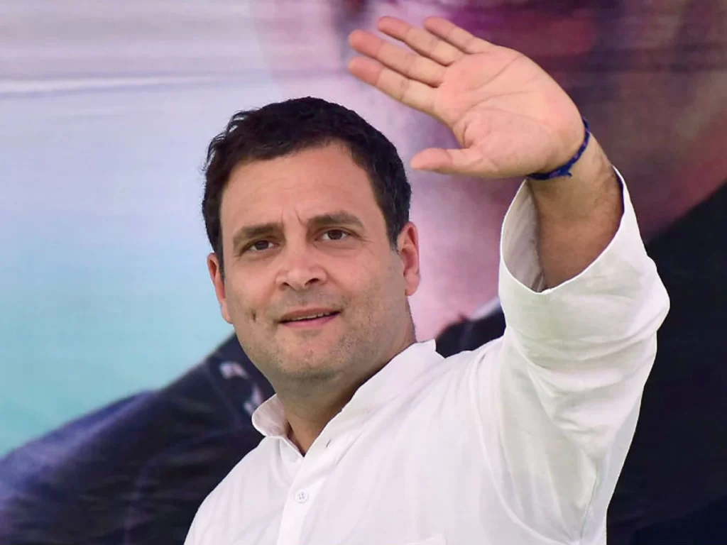 तीन दिवसीय दौरे पर अपने लोकसभा निर्वाचन क्षेत्र वायनाड पहुंचे राहुल गांधी