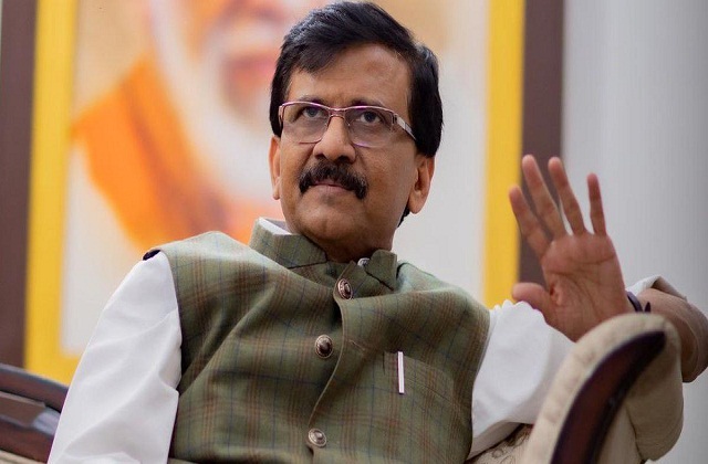 संजय राउत से ईडी ने 10 घंटे तक की पूछताछ, बाहर आकर बोले शिवसेना सांसद – मैं निडर हूं..