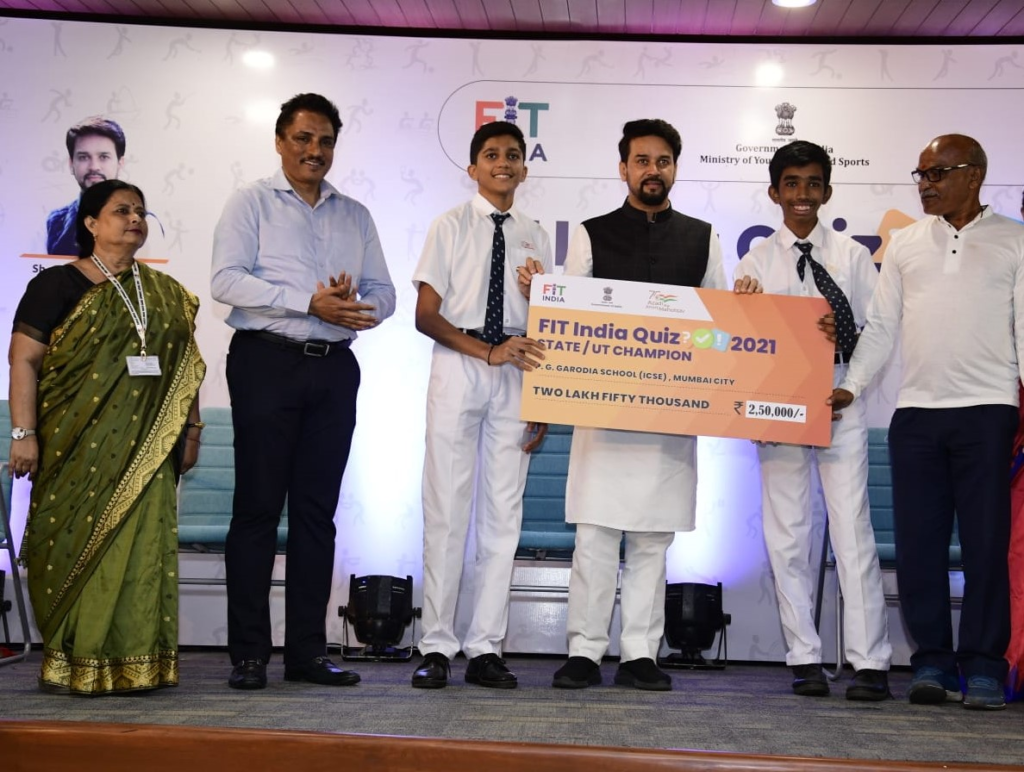 ‘फिट इंडिया क्विज’ अब नेशनल राउंड में पहुंचा, केंद्रीय खेल मंत्री अनुराग सिंह ठाकुर ने राज्य स्तरीय विजेताओं को किया सम्मानित