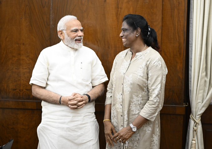 प्रधानमंत्री मोदी ने संसद में पी. टी. उषा से की मुलाकात