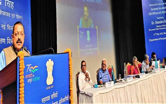 आज का नागरिक नीति निर्माण और नीति कार्यान्वयन की प्रक्रियाओं में अपनी बातें रखने की इच्छा रखता है- डॉ. जितेंद्र सिंह