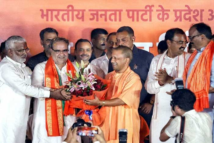 यूपी : भूपेंद्र सिंह चौधरी ने पंचायती राज मंत्री पद से इस्तीफा दिया, अब संभालेंगे बीजेपी प्रदेश अध्यक्ष का पद