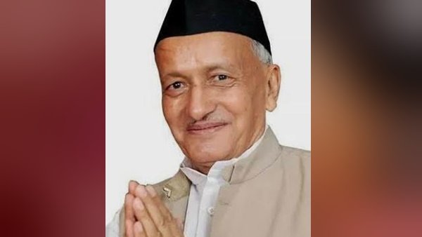 महाराष्ट्र के राज्यपाल भगत सिंह कोश्यारी ने अपने बयान के लिए पूरे महाराष्ट्र से मांगी माफी