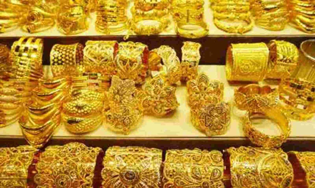 7, 400 रुपये सस्ता हुआ सोना, यहां जानें- आज 22 Kt सोने के दाम?