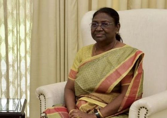 2020 बैच के आईएएस अधिकारियों ने राष्ट्रपति मुर्मू से की भेंट