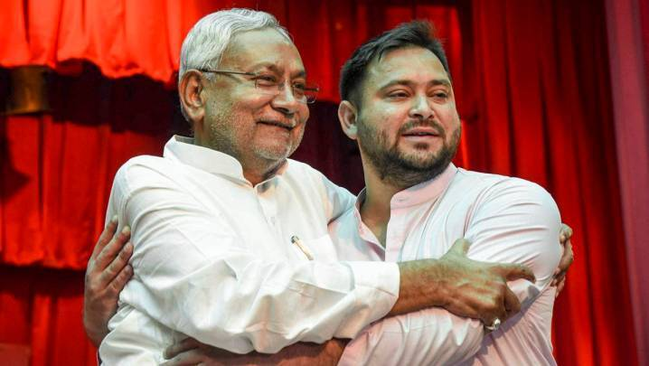 व्यंग्य/विनोद- उल्टी सरकार पलटे सरकार