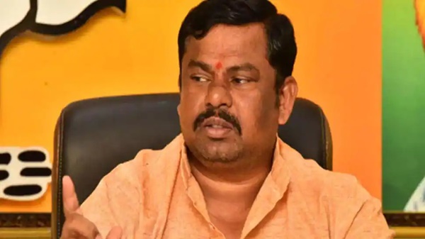 भाजपा ने पैगंबर मोहम्मद पर टिप्पणी को लेकर तेलंगाना पार्टी विधायक टी राजा सिंह को किया सस्पेंड