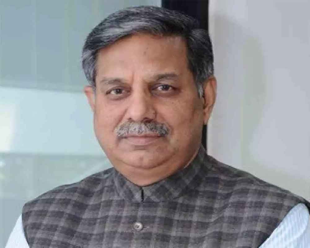 यूपी सरकार ने यूजीसी के पूर्व अध्यक्ष धीरेंद्र पाल सिंह कोनियुक्त किया शिक्षा सलाहकार