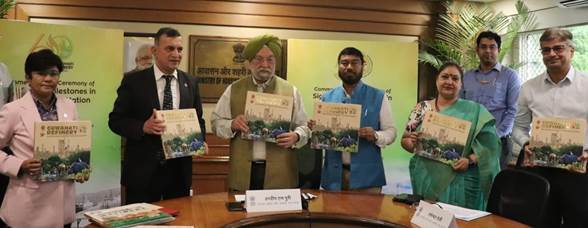 केंद्रीयमंत्री हरदीप सिंह पुरी ने इंडियन ऑयल रिफाइनरी के स्मारक प्रकाशनों और टिकटों का किया विमोचन