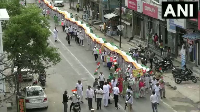 हरियाणा के झज्जर में निकाली गई 6600 फीट लंबी तिरंगा यात्रा, सैंकड़ों लोग हुए शामिल