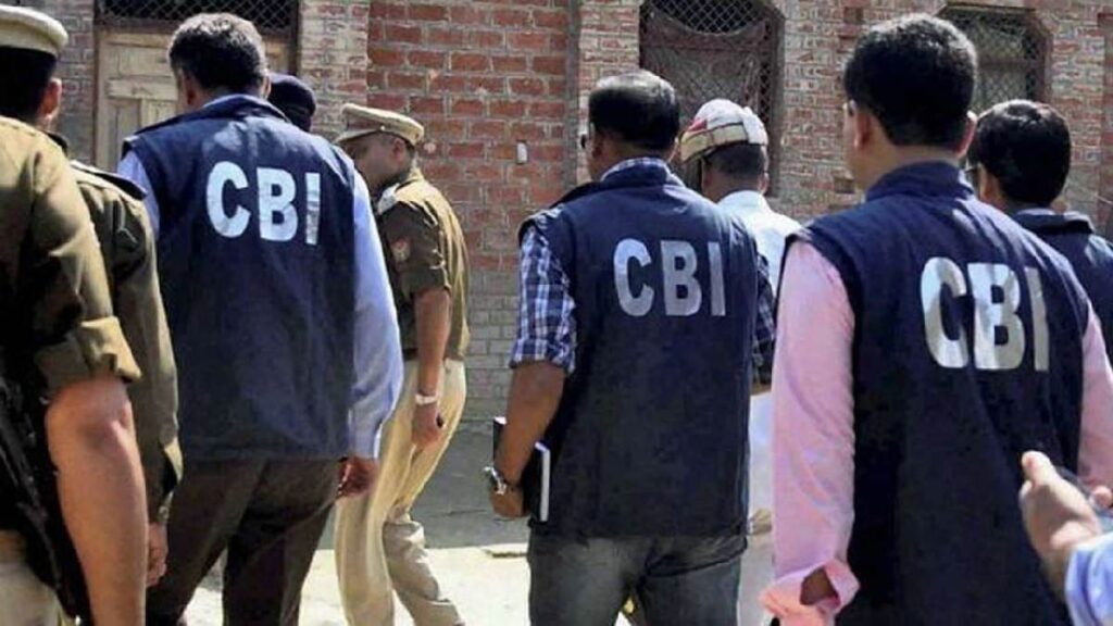 CBI ने दिल्ली पुलिस के सब-इंस्पेक्टर को किया गिरफ्तार