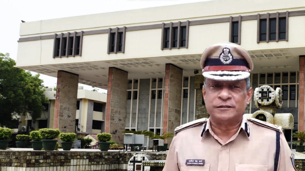दिल्ली हाईकोर्ट ने आईपीएस अधिकारी सतीश वर्मा की बर्खास्तगी पर रोक लगाने से किया इनकार