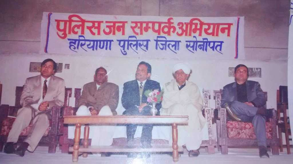 गुस्ताखी माफ़ हरियाणा: लेखकों का बहुत सम्मान करते है रोहतक डिप्टी कमिश्नर यशपाल यादव।