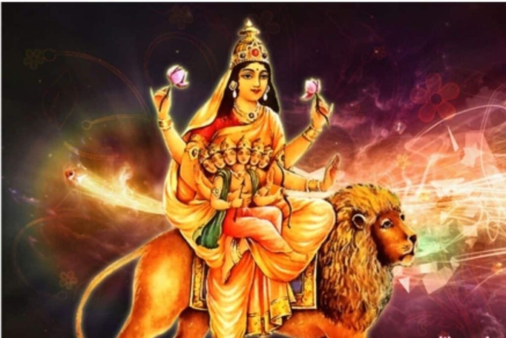 नवरात्रि 2022: पांचवें दिन होती है मां स्कंदमाता की पूजा, यश और धन की प्राप्ति करने के लिए जरूर पढ़ें ये मंत्र और आरती