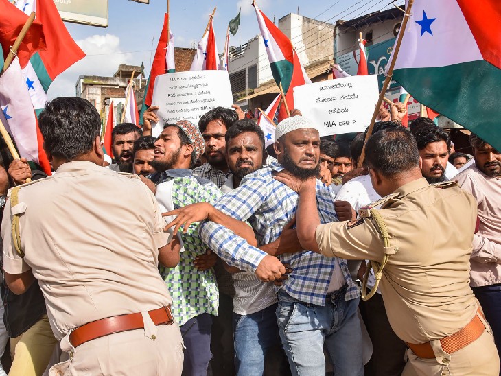 केंद्र सरकार ने PFI पर लगाया 5 साल का प्रतिबंध, 8 सहयोगी संगठनों पर भी कार्रवाई