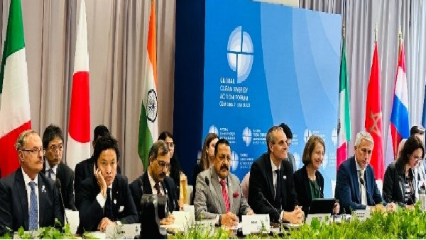 सार्वजनिक और निजी क्षेत्रों के लिए शहरों, इमारतों का कार्बन मुक्त करना सर्वोच्च प्राथमिकता होनी चाहिए: डॉ जितेंद्र सिंह