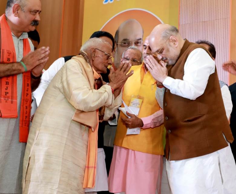 युवाओं के विकास के बिना देश का विकास सम्भव नहीं है, जब देश महान बनता है तब हर भारतीय महान बनता है- अमित शाह