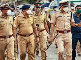महाराष्ट्र के पुलिसकर्मियों के लिए खुशखबरी, अब 20 दिन की ले सकेंगे छुट्टी