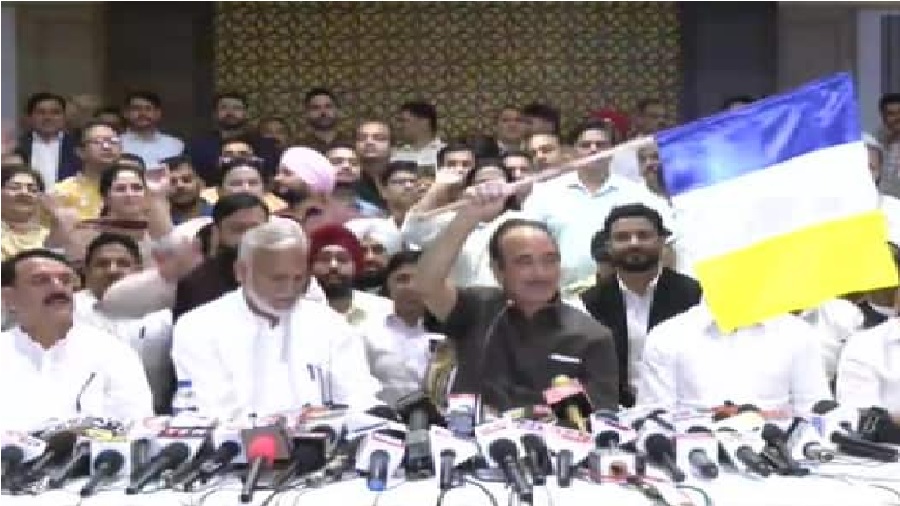 गुलाम नबी आजाद ने की अपनी नई पार्टी की घोषणा, नाम दिया ‘डेमोक्रेटिक आजाद पार्टी’