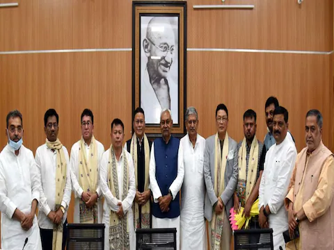 बिहार में नीतीश कुमार को बड़ा झटका, भाजपा में शामिल हुए मणिपुर के 5 विधायकों
