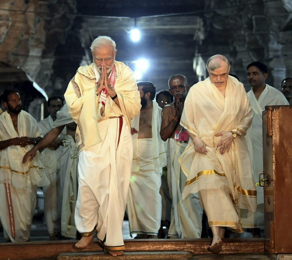 प्रधानमंत्री मोदी ने ओणम पर लोगों को दी बधाई