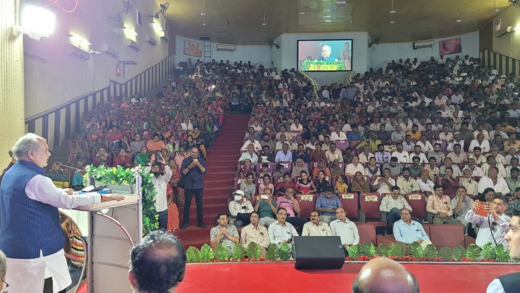 पीएम ने दुनिया को भारत की ताकत का अहसास कराया, साख बढ़ाई- नरेंद्र सिंह तोमर