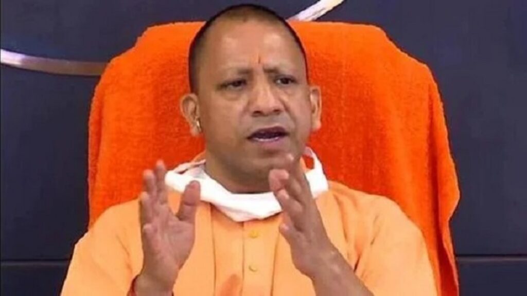 उत्तर प्रदेश में 14 आईएएस अधिकारियों का तबादला, बदले गए 10 जिलों के डीएम; देखें लिस्ट