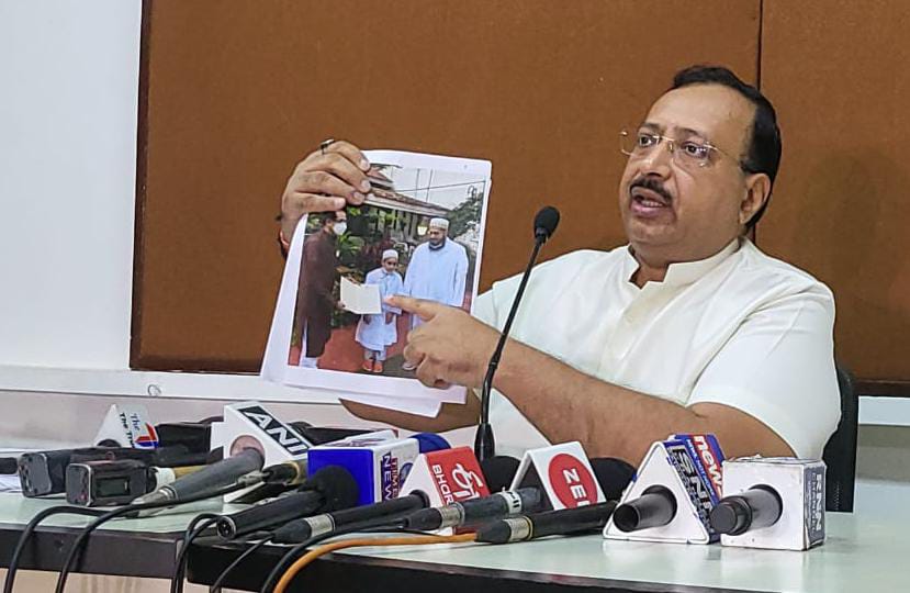 डी कंपनी भारत और मुंबई में फिर सक्रिय- एडवोकेट अजय अग्रवाल
