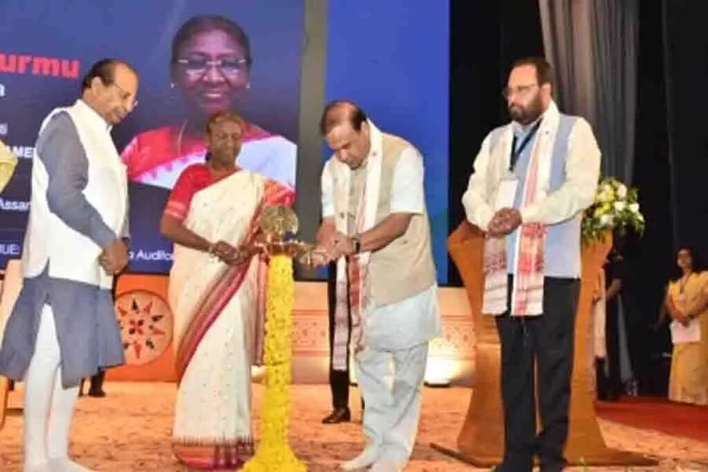 देश के विज्ञान एवं प्रौद्योगिकी संस्थानों को अनुसंधान और विकास को अधिक से अधिक बढ़ावा देना चाहिए: राष्ट्रपति मुर्मु