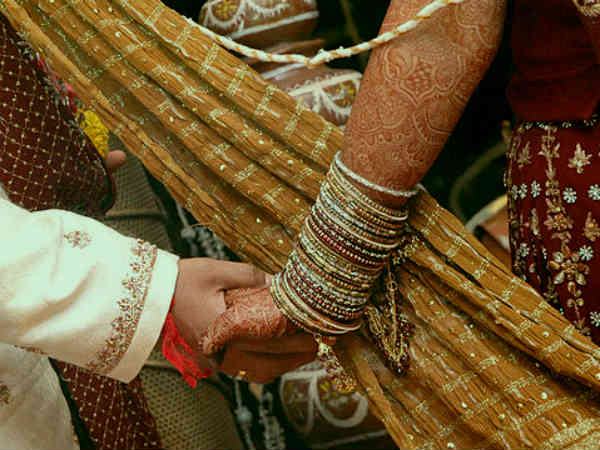 संस्कृति- सुचिता ही आधार है दाम्पत्य जीवन का