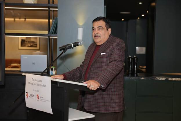 भारत-ऑस्ट्रेलिया द्विपक्षीय व्यापार और निवेश को बढ़ावा देने के लिए, श्री नितिन गडकरी ने परिवहन अवसंरचना क्षेत्र समेत भारत में निवेश के सुनहरे अवसरों की चर्चा की