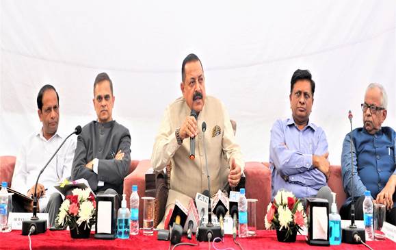 विशेष अभियान 2.0 के तीन सप्ताह में महत्वपूर्ण प्रगति प्राप्त की गई- डॉ. जितेंद्र सिंह