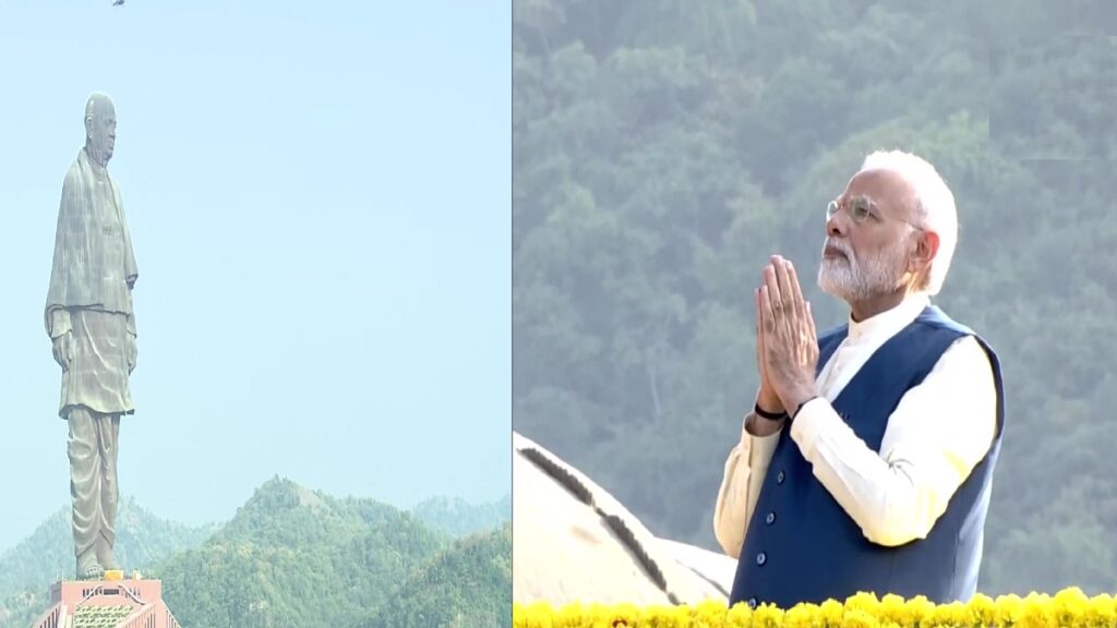 स्टैच्यू ऑफ यूनिटी पर श्रद्धांजलि देने पहुंचे पीएम मोदी, मोरबी हादसे पर हुए भावुक