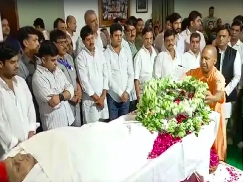 समाजवादी पार्टी के संस्थापक व सरंक्षक मुलायम सिंह यादव का अंतिम संस्कार आज,होंगे कई दिग्गज शामिल